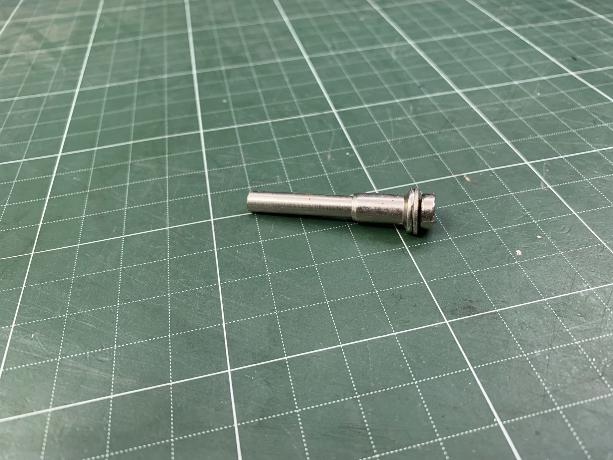 chân giữ lưỡi cưa m6 trục 6mm