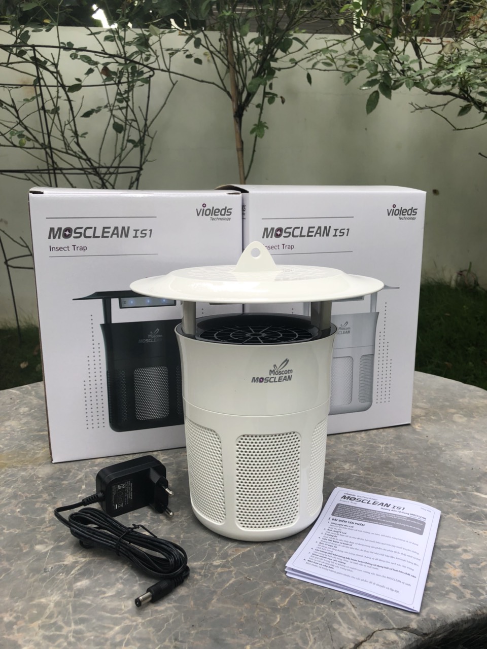 Đèn bắt muỗi và côn trùng UVled Moscom MosClean IS1 Hàn Quốc