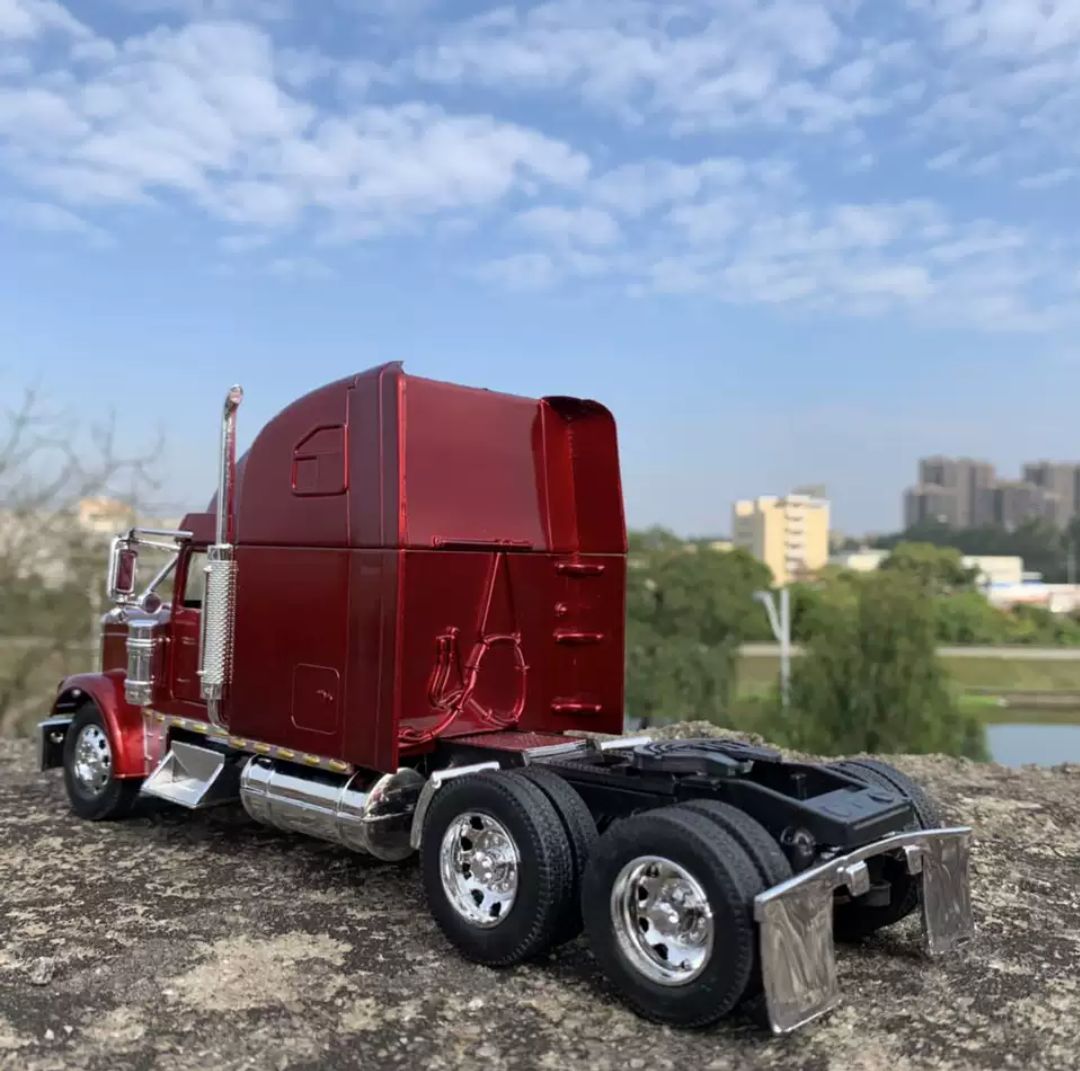 Xe mô hình đầu kéo container hợp kim 1:32