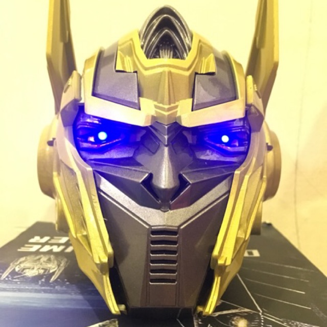 Loa Bluetooth Optimus Prime
