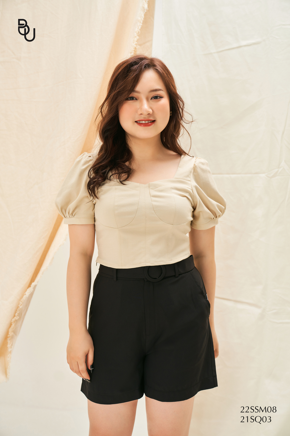 Áo croptop cup ngực v giữa BIGSIZE (55kg đến 95kg) - 22SSM08 - [BUstu Bigsize]