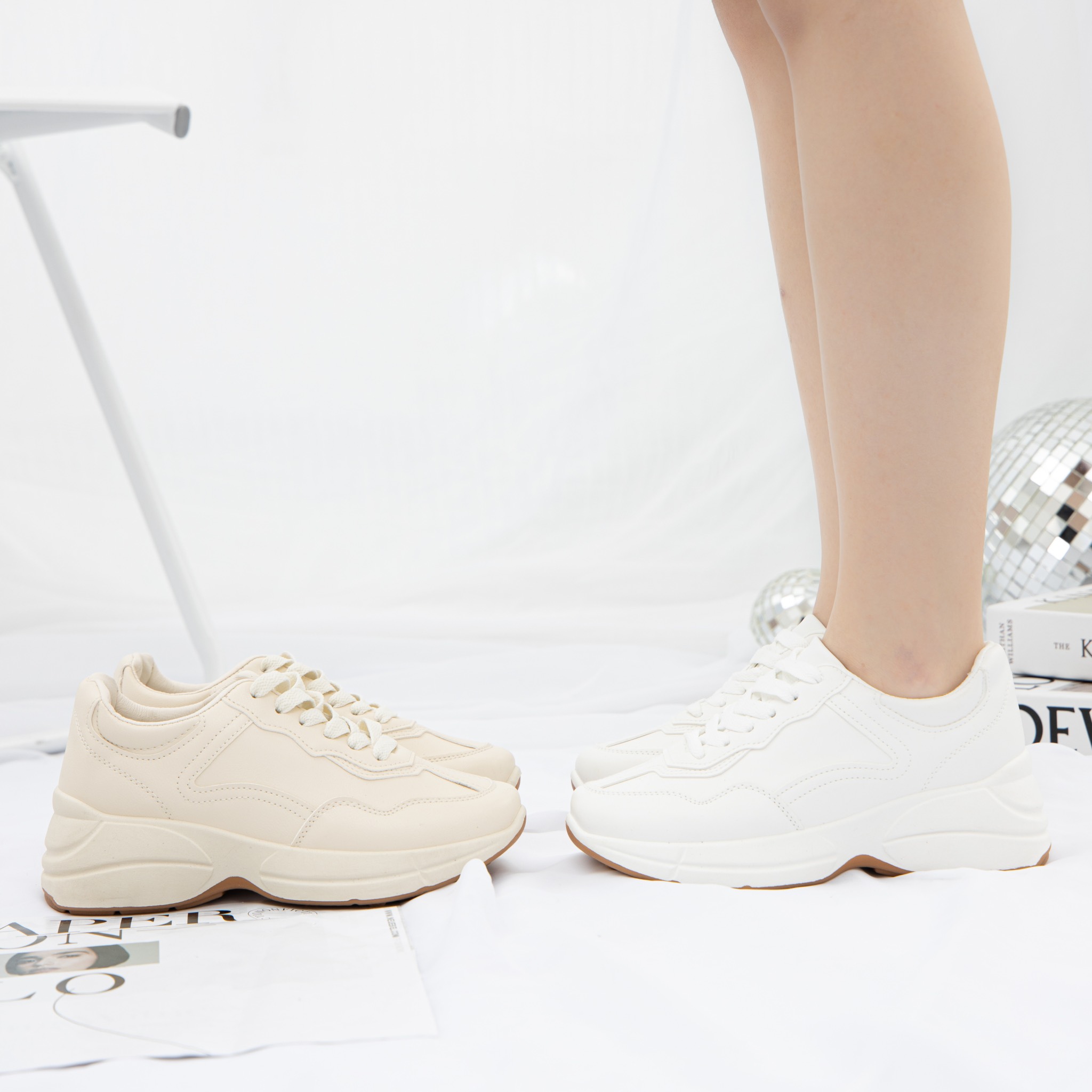 Giày thể thao nữ MWC NUTT- 0353
