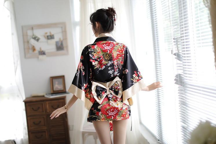 ĐẦM NGỦ KIỂU DÁNG KIMONO, PHONG CÁCH NHẬT BẢN