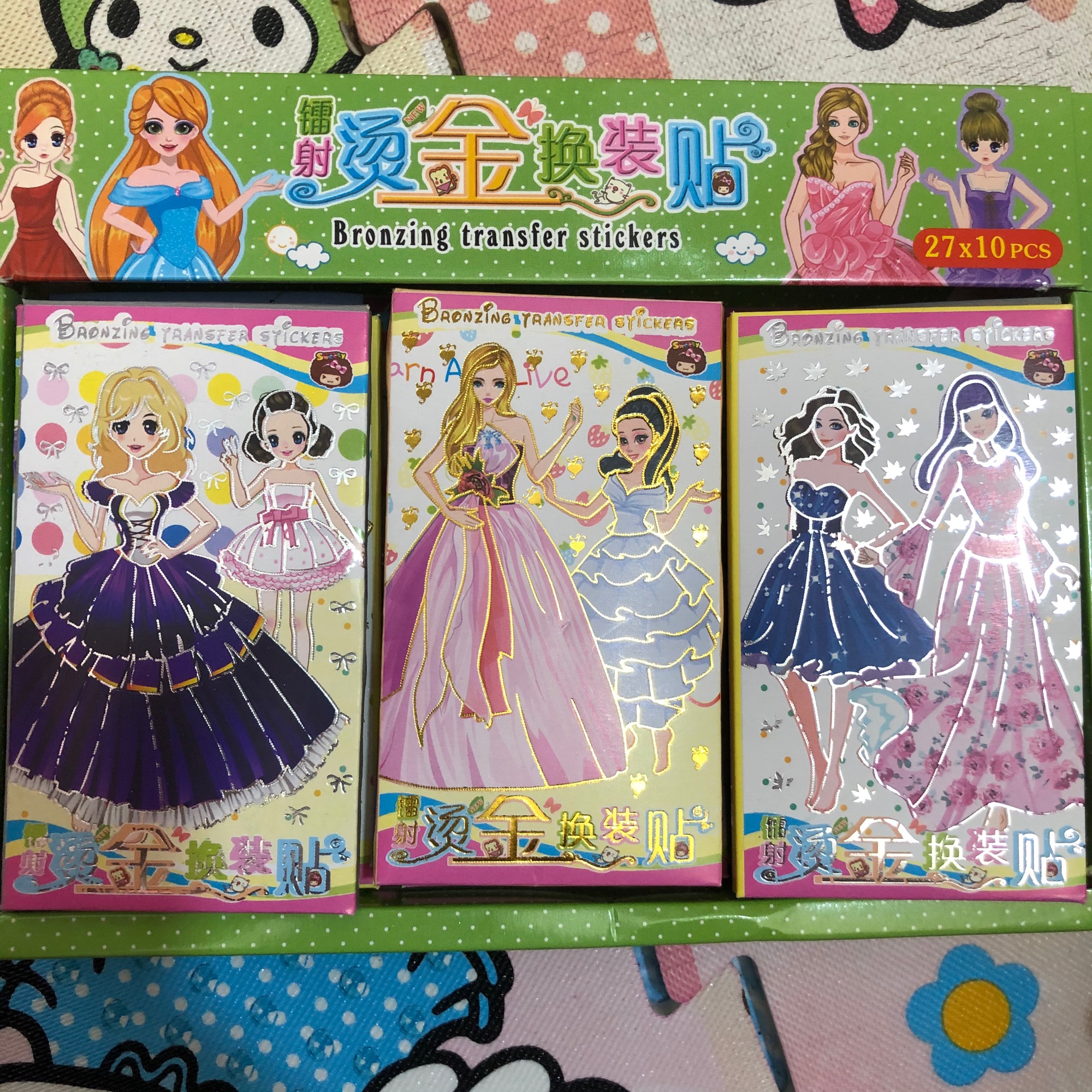 [HCM]Set 3 sổ hình dán búp bê (tổng cộng 30 tờ) tặng 10 tờ