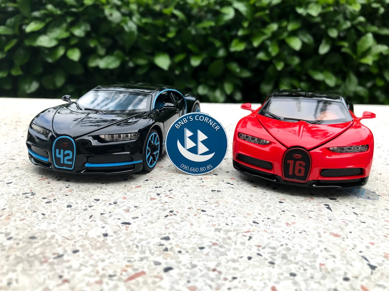 |BNB's Corner| Xe mô hình Bugatti Chiron tỷ lệ 1:32 màu đỏ