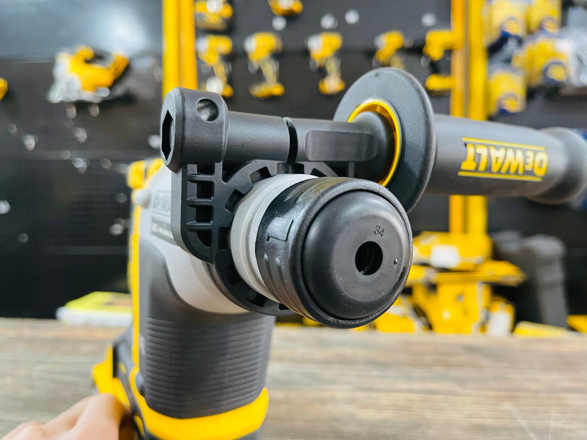 Thân máy khoan bê tông Deawalt DCH172N ( Máy khoan búa dùng pin 20V Dewalt DCH172)