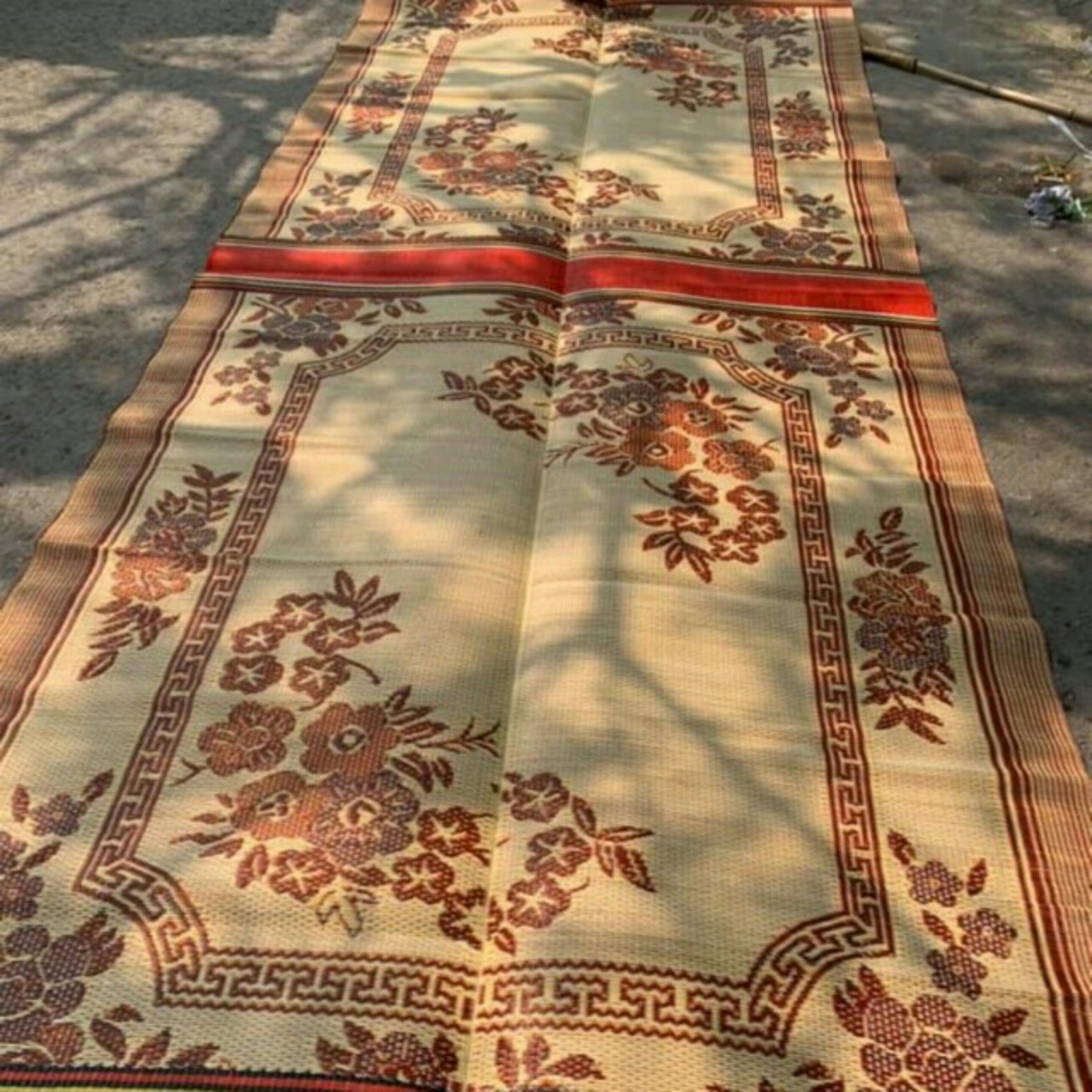CHIẾU NHỰA ĐÔI GẤP GỌN 2MX4M CHẢI 2-3 MÂM CƠM