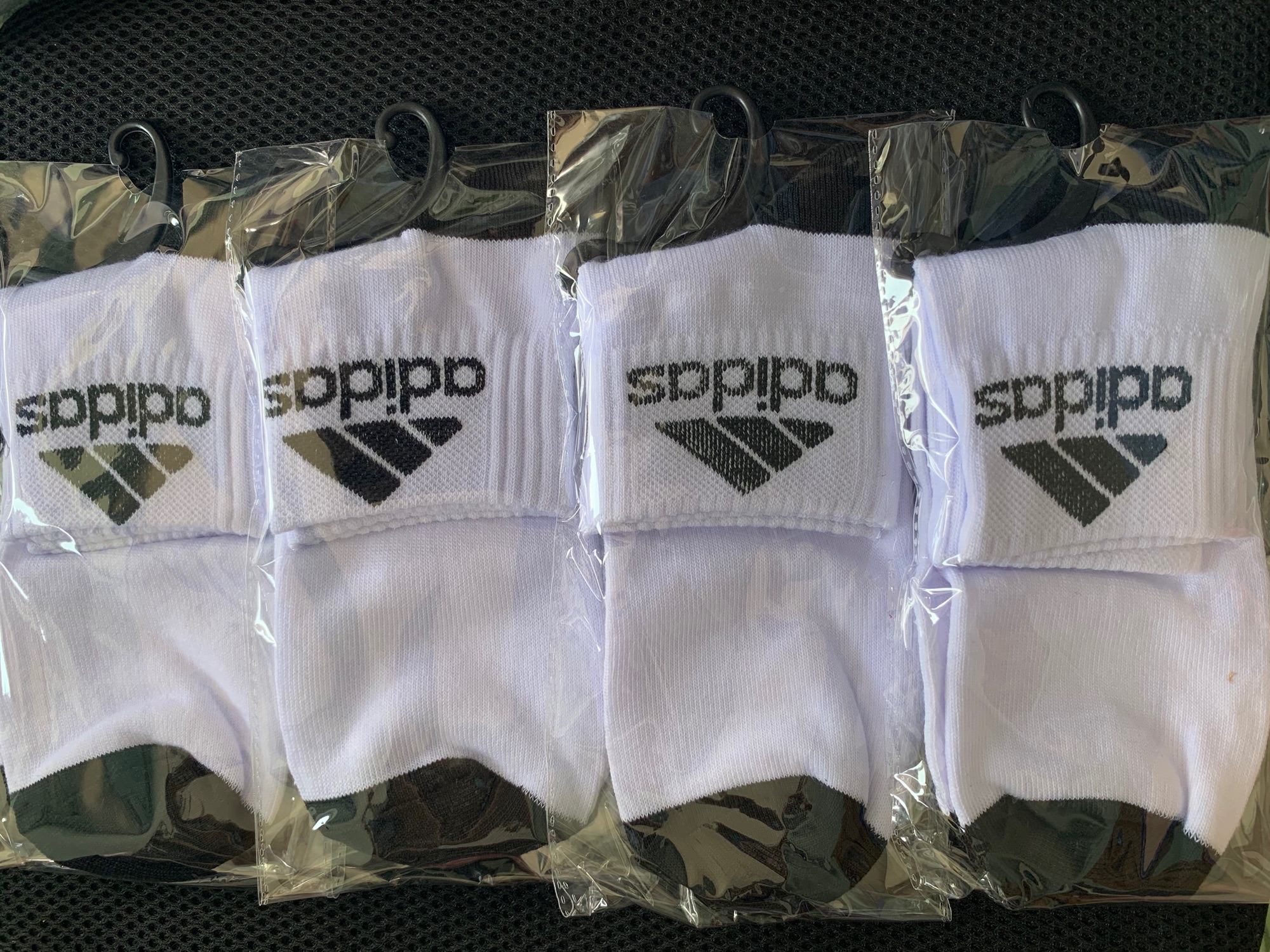 Tất nam (vớ nam) hiệu adidas