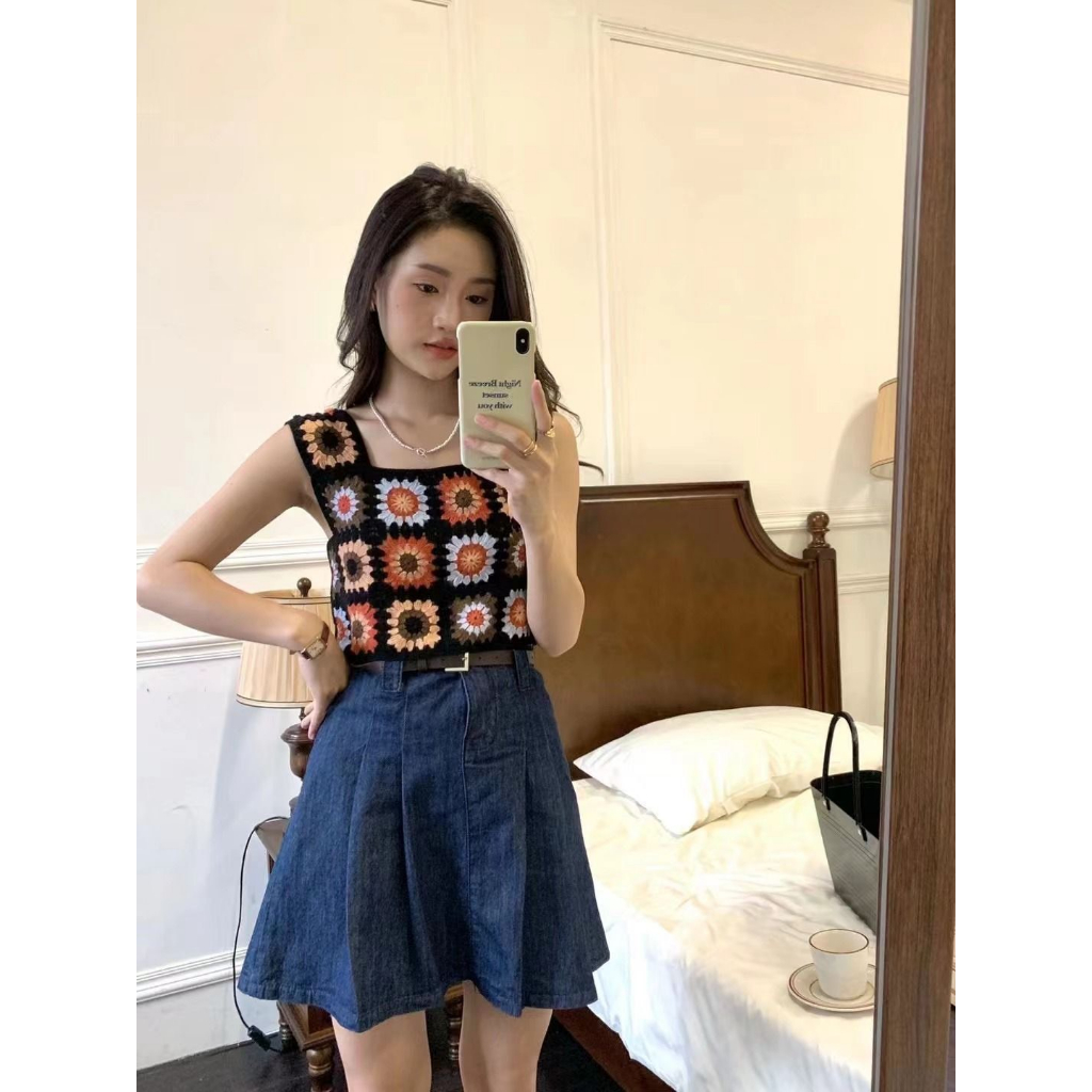 Áo Hai Dây Len Móc Dáng Ngắn Croptop Thêu Hoa Vuông Họa Tiết Thổ Cẩm Áo 2 Dây Đi Biển Đi Chơi Hottrend Mùa Hè 2023