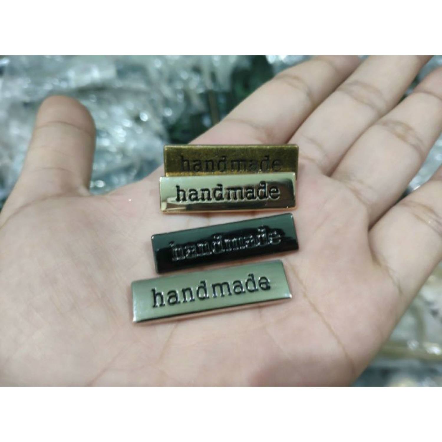 Mác Handmade Kim Loại