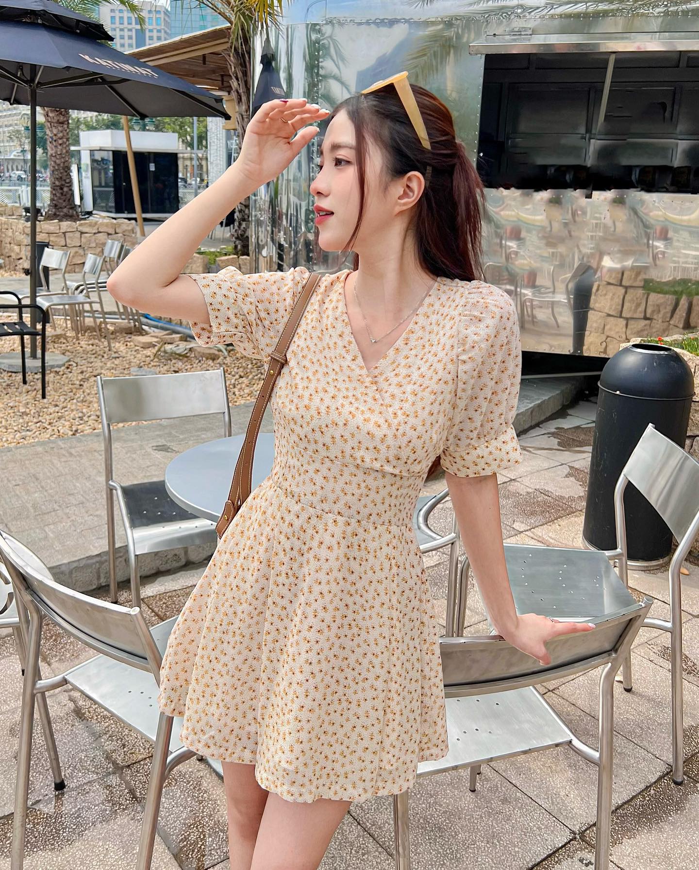 GOLA - Đầm VAMI - Đầm tay phồng cổ V