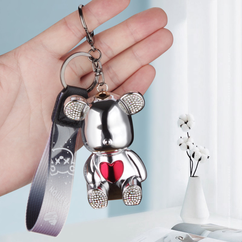 Bật lửa hình mickey có móc khóa treo