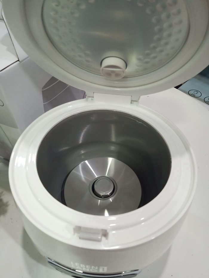 Nồi cơm điện mini Lebenlang LBL0583 (0.8L) - màu trắng