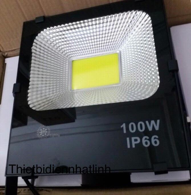 Đèn Pha 100W Ip66 Led 5054 Ánh Sáng Trắng