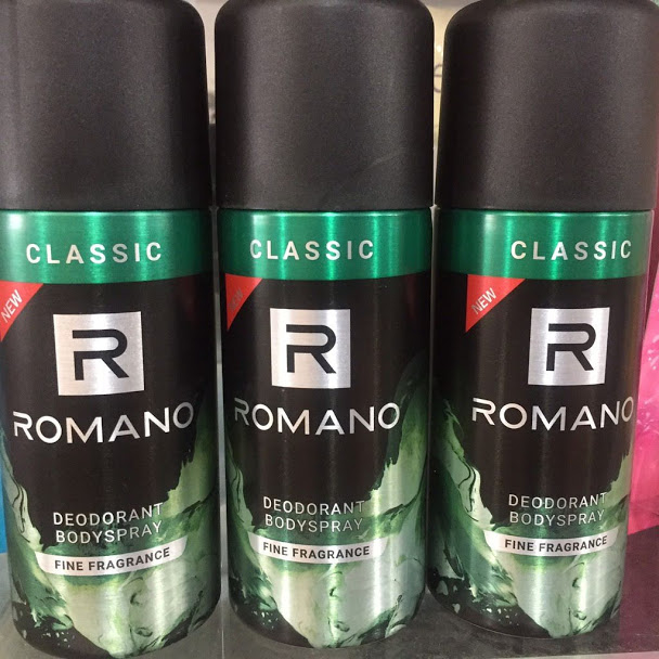 Xịt Khử Mùi Romano Classic 150ml