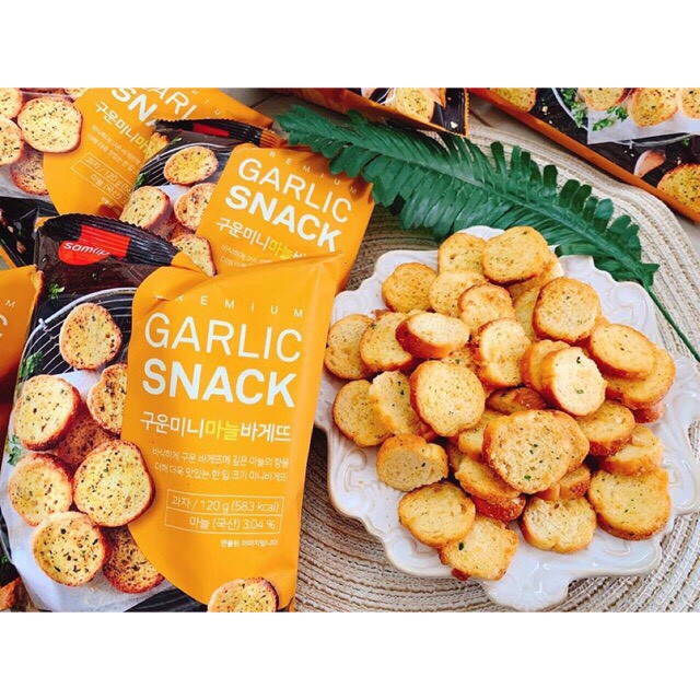 Snack Bánh Mì Sấy Bơ Tỏi Hàn Quốc 120gram
