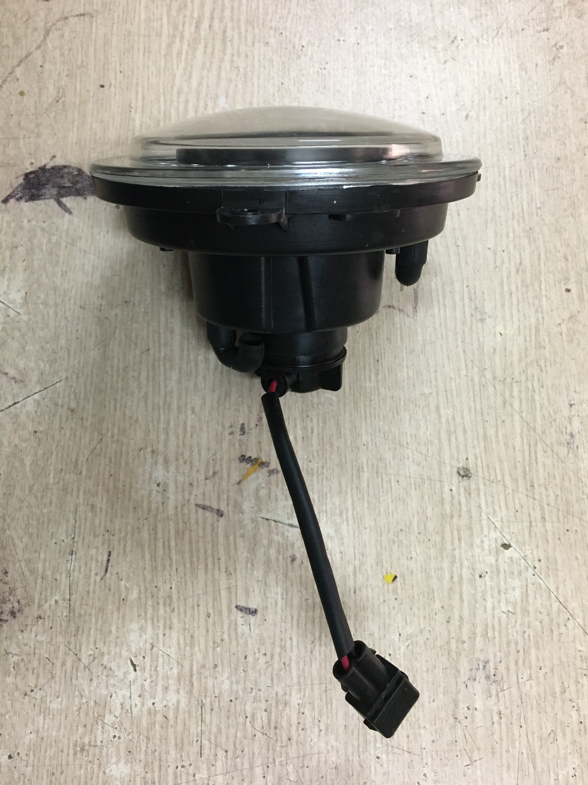Đèn gầm cản trước Kenbo KB650 và Kenbo 950