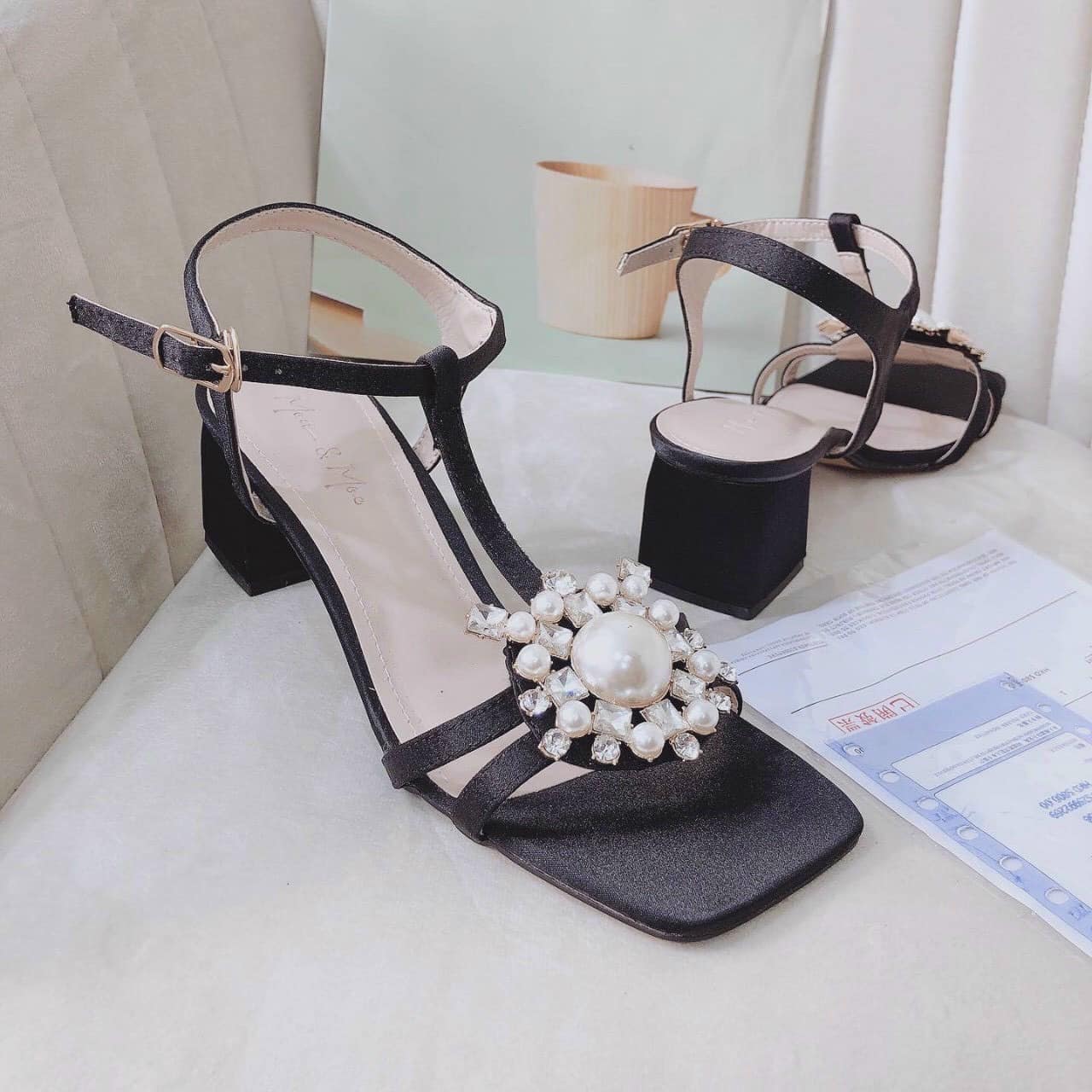 [HCM]GÓT SANDAL DÂY KHÓA NGỌC