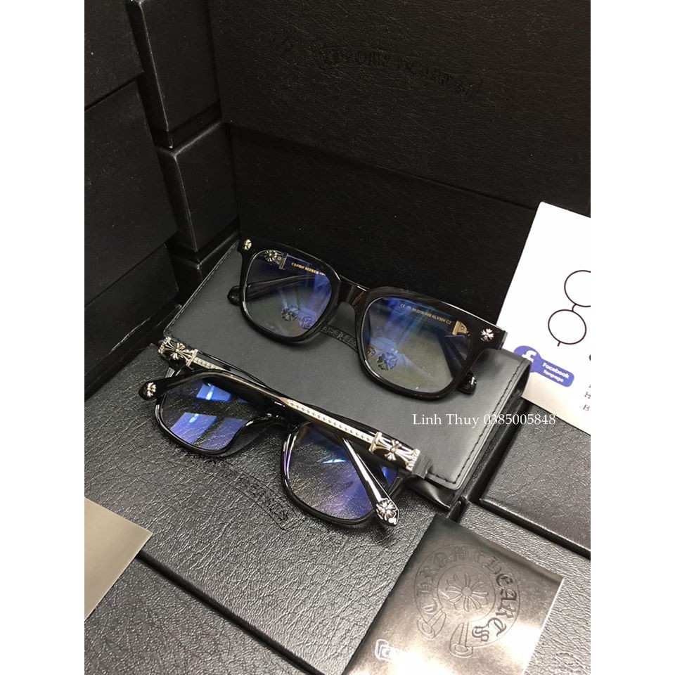 Kính mắt Chromehearts giảm giá 70%