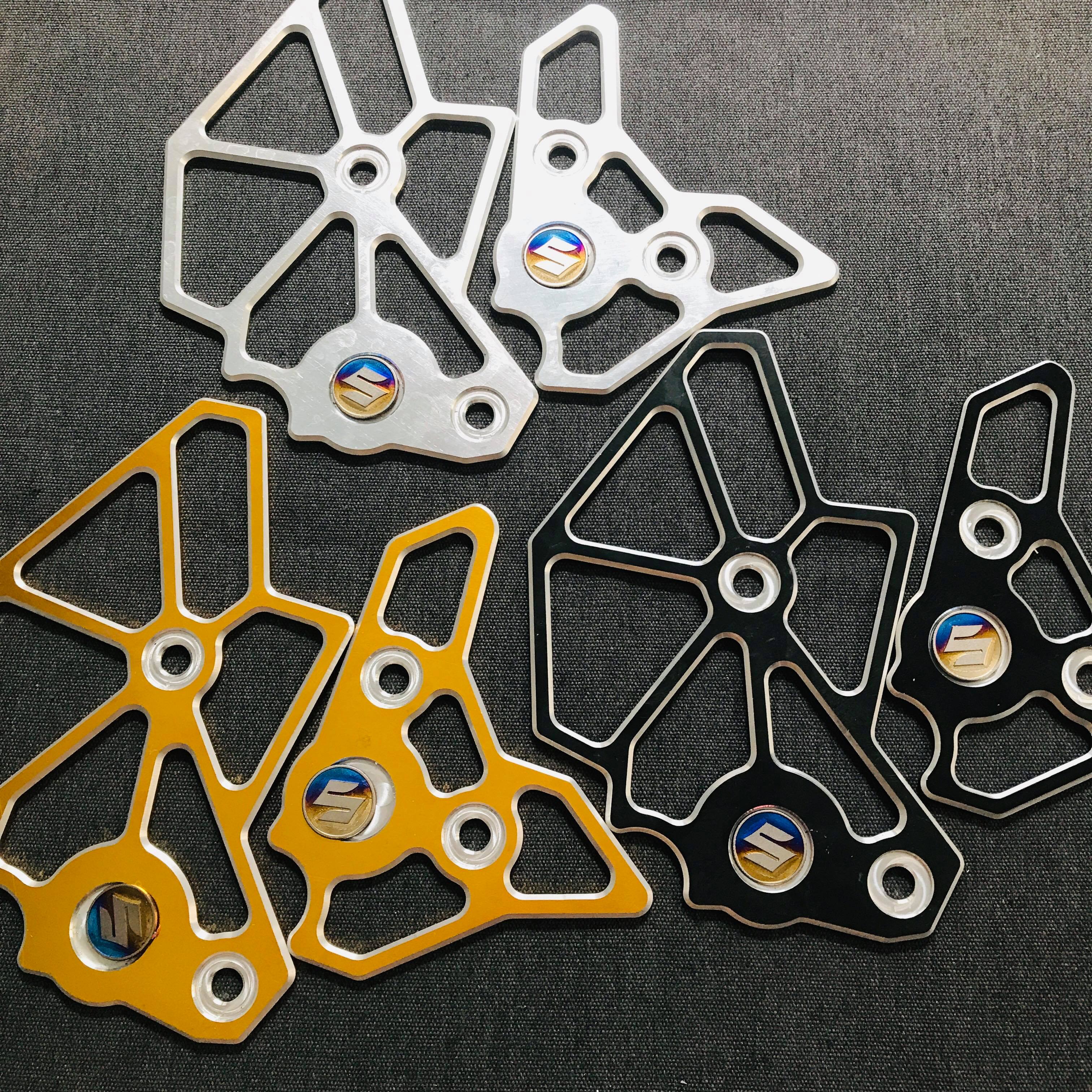 Có logo Titan chữ S Giá 1 cặp   Nẹp sườn xe Raider Fi satria FI CNC