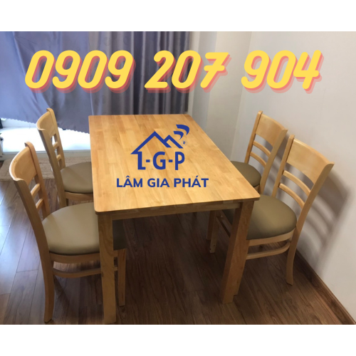 Bộ bàn ăn gia đình 4 ghế có bọc đệm cao cấp