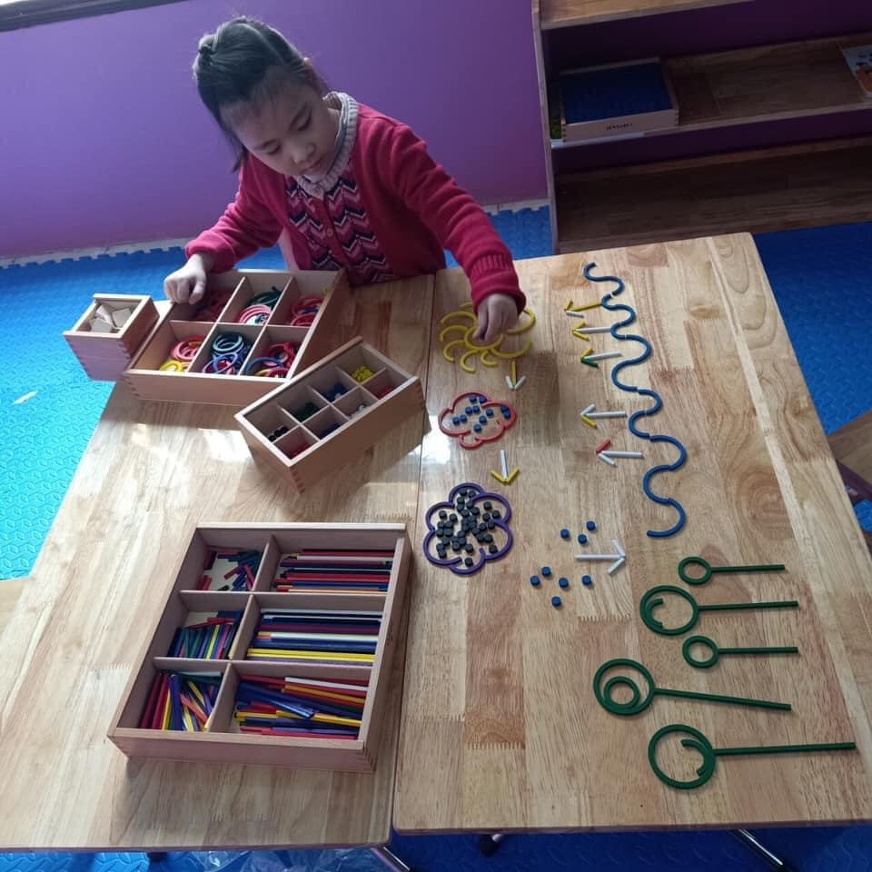Bộ đồ chơi giáo dục Gabe
