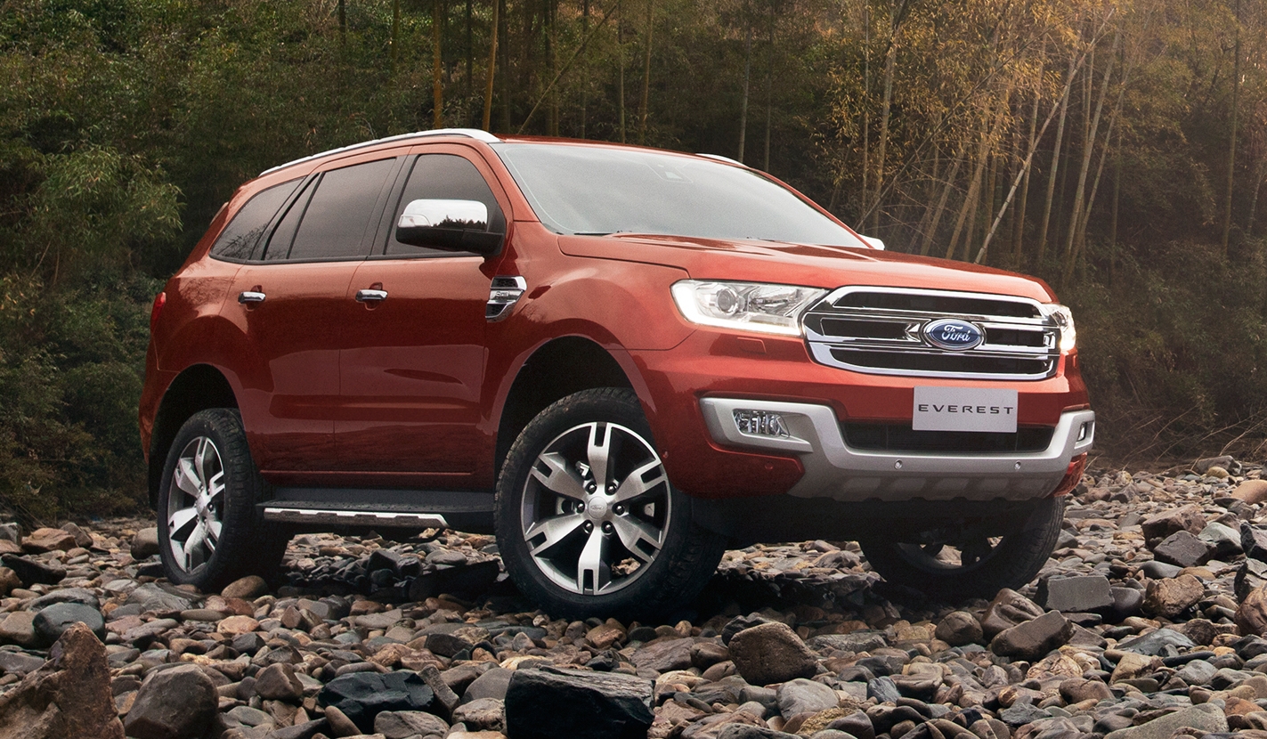 [HCM]Đèn cản sau trái ( bên tài xế ) Ford Everest 2015-2020