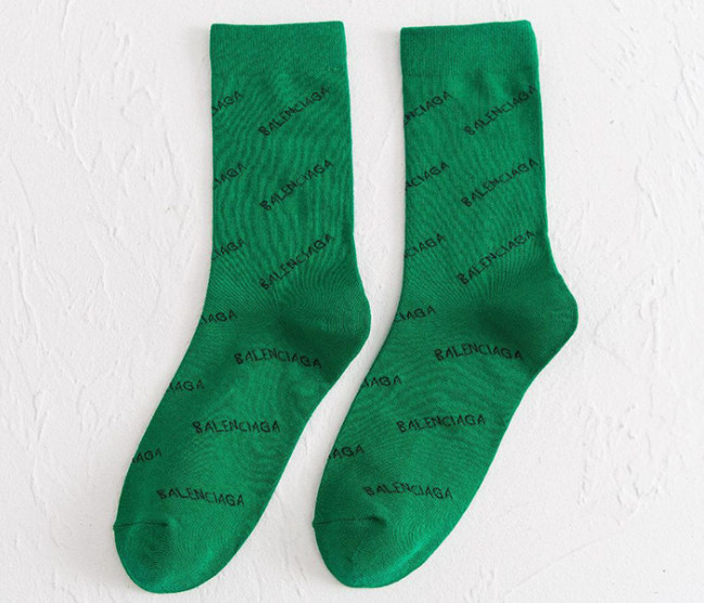Vớ BALENCIAGA cao cổ Nam Nữ phong cách trẻ trung, năng động