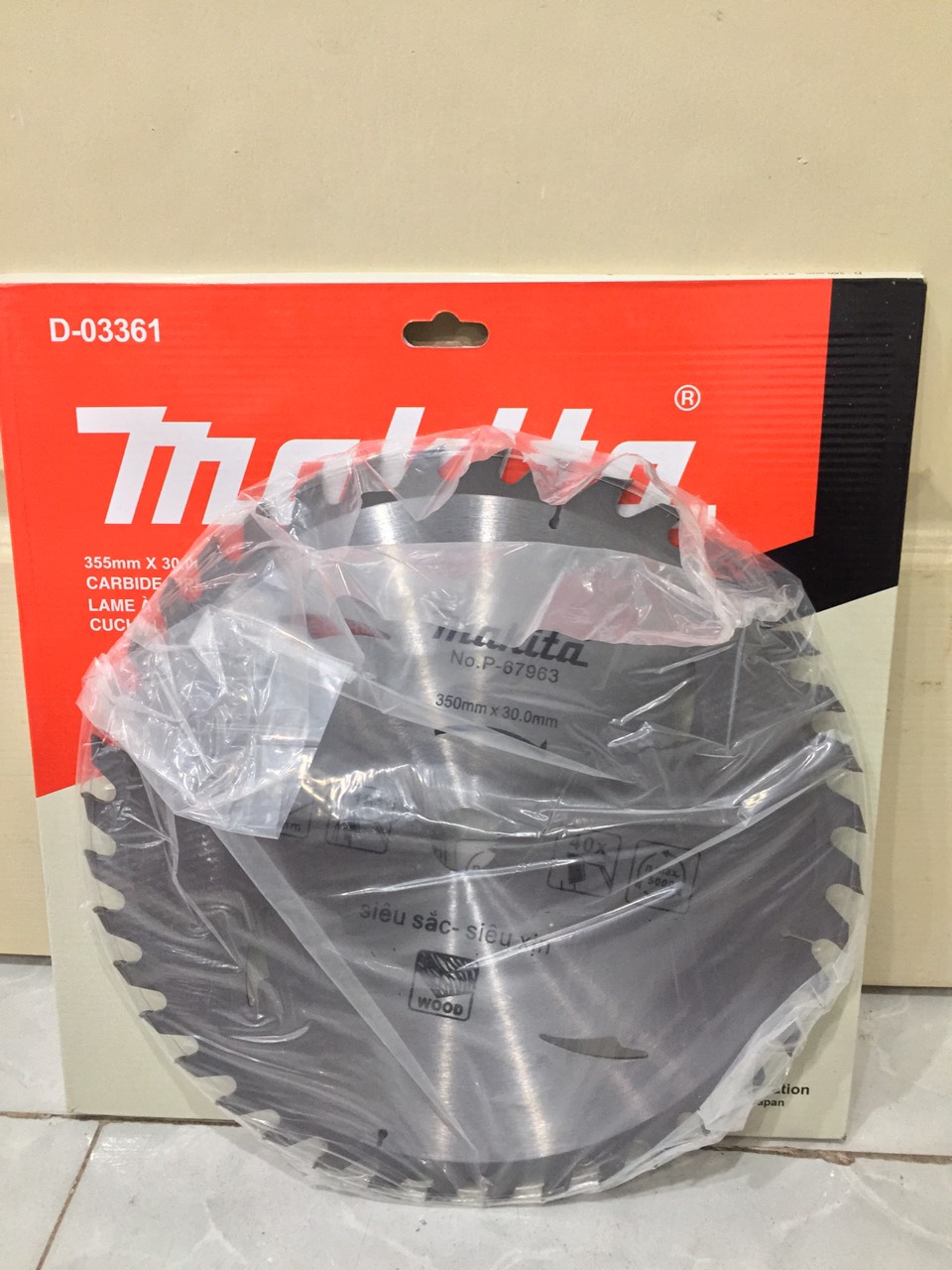 Lưỡi cắt gỗ Makita D350mm
