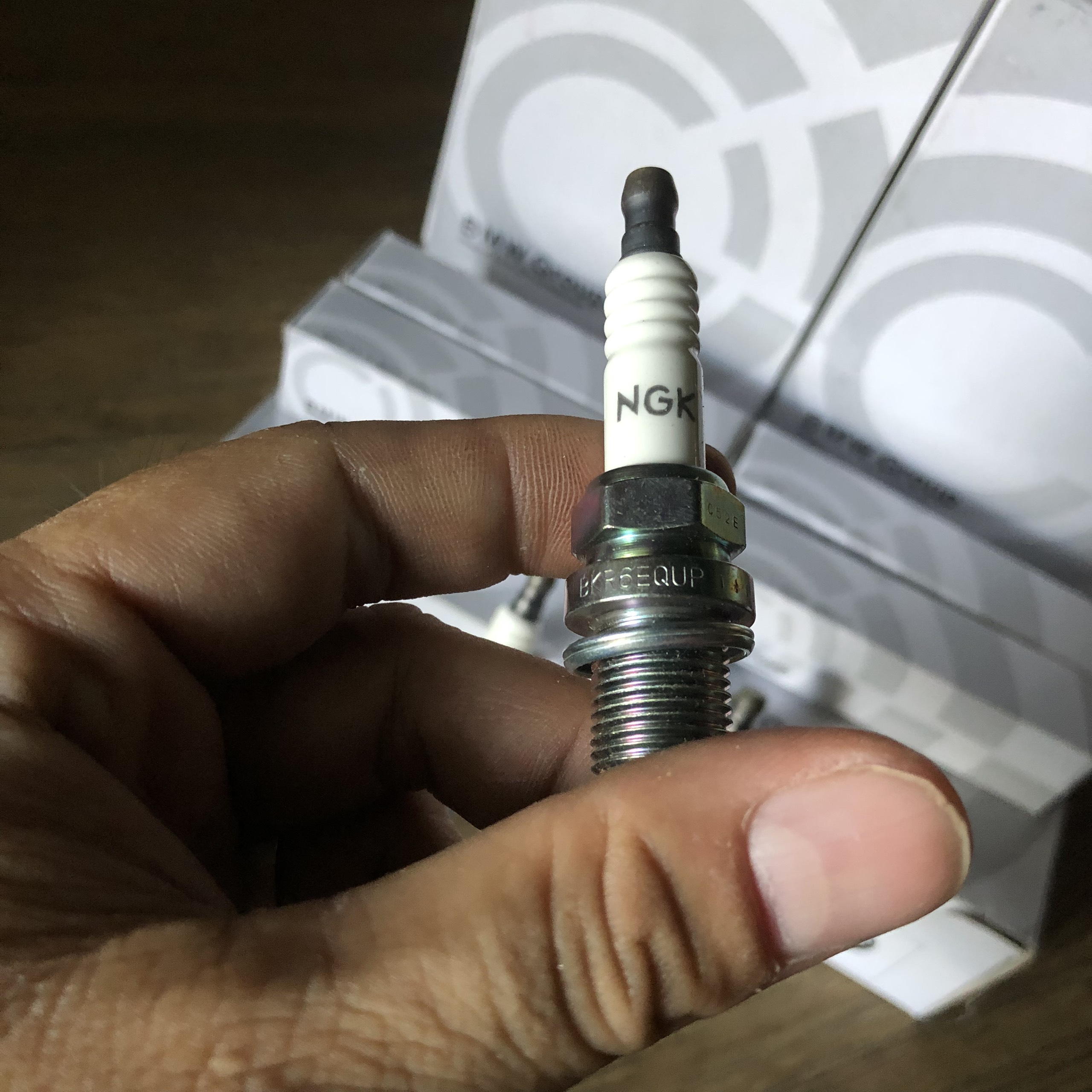 BUGI ĐÁNH LỬA BMW E46/E39/ E60/ E61/ E63/ E64/ M54/ M62/ Z3