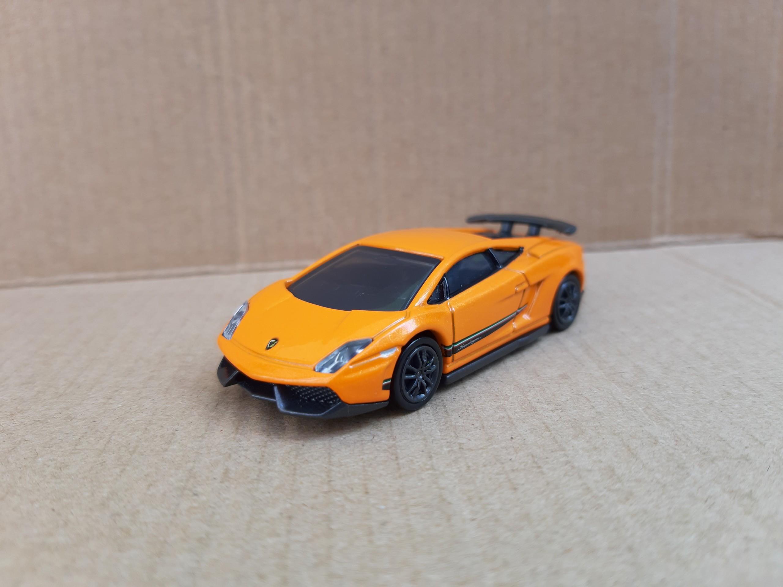 Xe mô hình Tomica - Siêu xe Lambor Gallardo màu cam