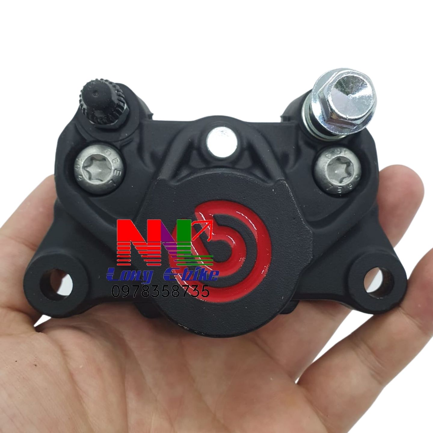 heo dầu trước sau 2 piston đối xứng