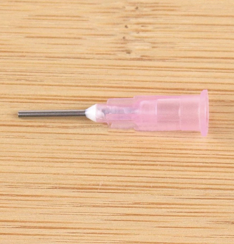 Đục lỗ núm ti - Dập lỗ núm ti tăng size cho bé