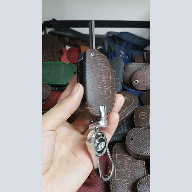 Bao da chìa khoá Hyundai Solati