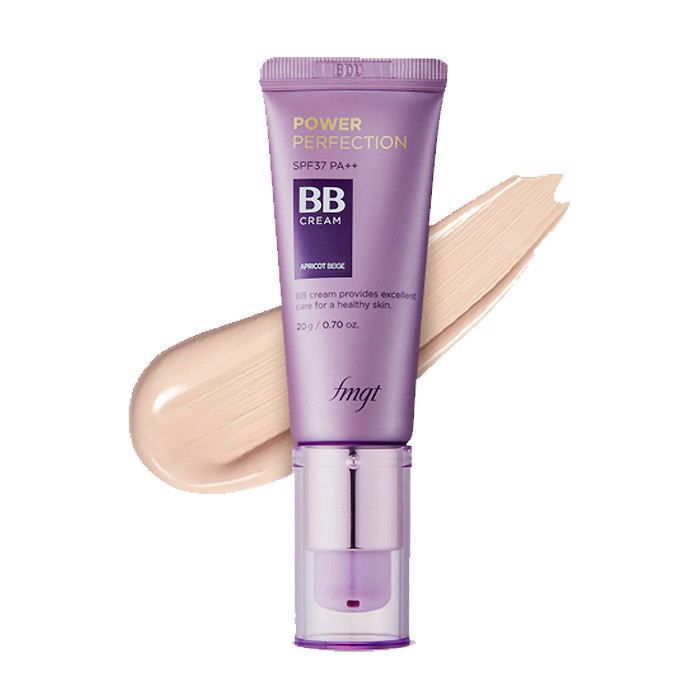 BB Cream Tím của The Face Shop đã được cập nhật để phù hợp với xu hướng làm đẹp hiện đại. Với công thức Power Perfection và chỉ số SPF 37, sản phẩm đảm bảo bảo vệ da khỏi tác nhân gây hại từ môi trường. Màu tím trẻ trung và sáng tạo của kem nền cũng là điểm nhấn thu hút sự chú ý của các tín đồ làm đẹp. 

Translation: The Face Shop\'s Purple BB Cream has been updated to suit modern beauty trends. With the Power Perfection formula and SPF 37, the product guarantees to protect the skin from harmful environmental factors. The youthful and creative purple hue of the foundation is also a highlight that attracts the attention of beauty lovers. 

Kem nền The Face Shop miễn phí nặng 45 gram, với các gam màu phong phú giai điệu, giúp che phủ hoàn hảo mọi khuyết điểm trên da. Sản phẩm cũng có chỉ số bảo vệ SPF 37 để đảm bảo sự an toàn cho da khi tiếp xúc với ánh nắng mặt trời. Hãy sẵn sàng để khám phá cảm giác tự tin và hoàn hảo với sản phẩm kem nền này.

Translation: The Face Shop\'s 45-gram free foundation comes in a variety of vibrant colors that perfectly cover any blemishes on the skin. The product also has an SPF 37 protection index to ensure skin safety when exposed to sunlight. Get ready to discover the feeling of confidence and perfection with this foundation product.