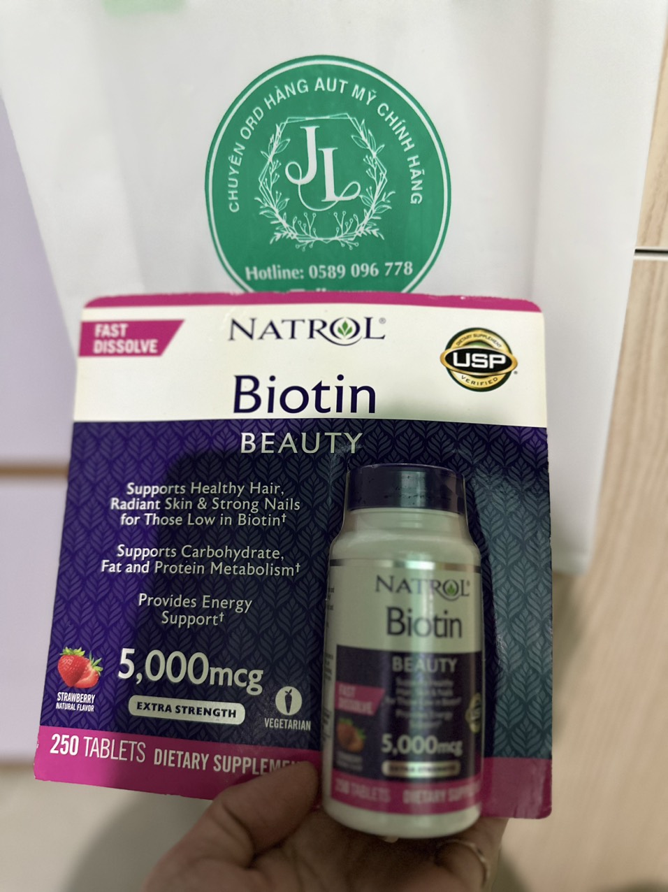 Viên ngậm BIOTIN (kích thích mọc tóc ) NATROL 5000mcg (cận date 6/2024)