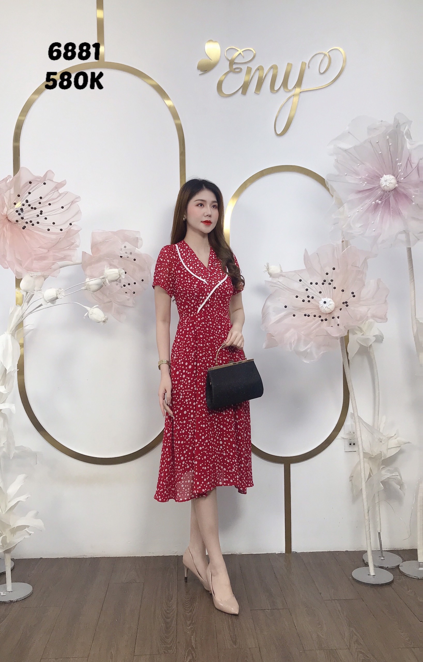 Đầm EMY EM6881 Xoè Đỏ Chấm Bi