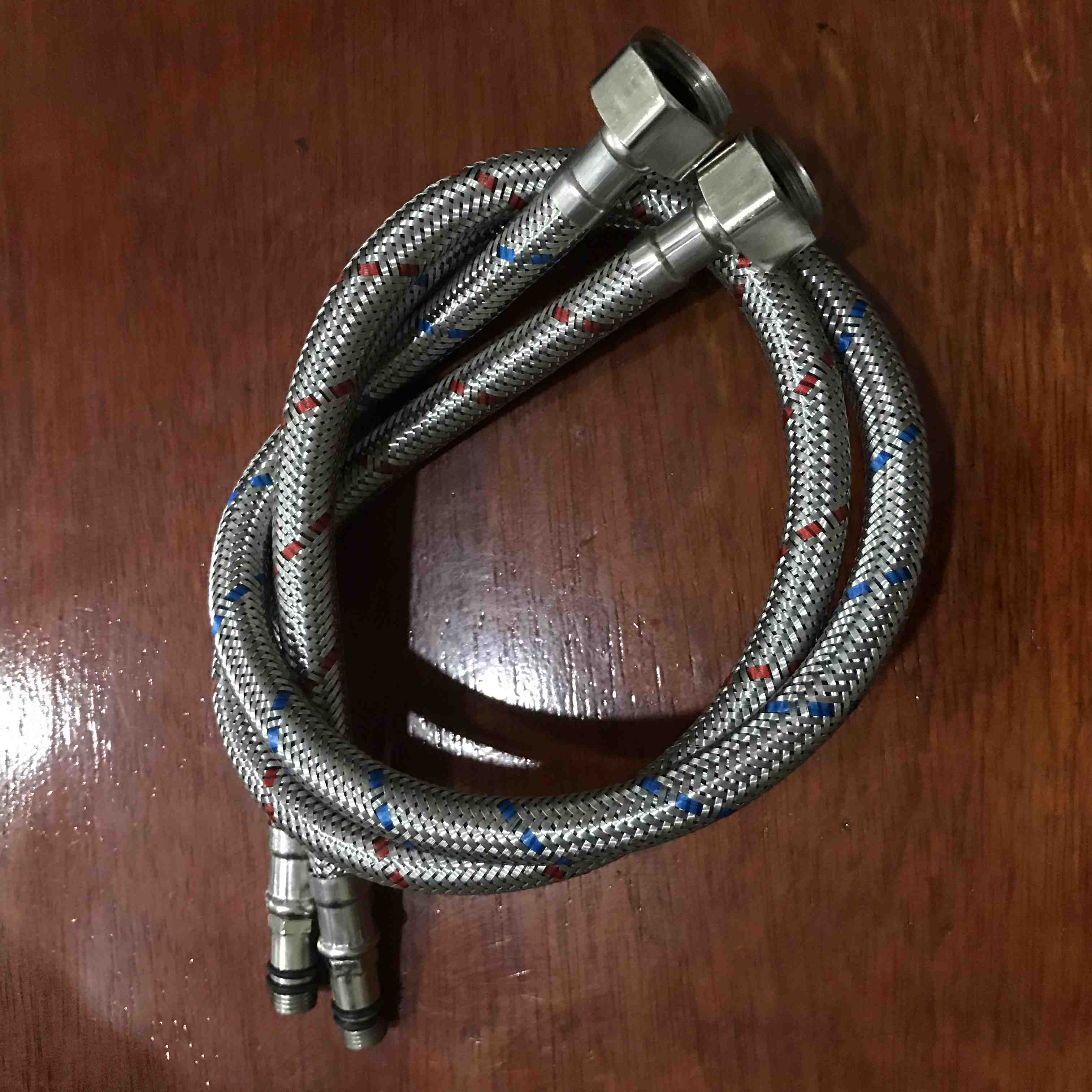 Dây cấp nước cho vòi nóng lạnh 60cm