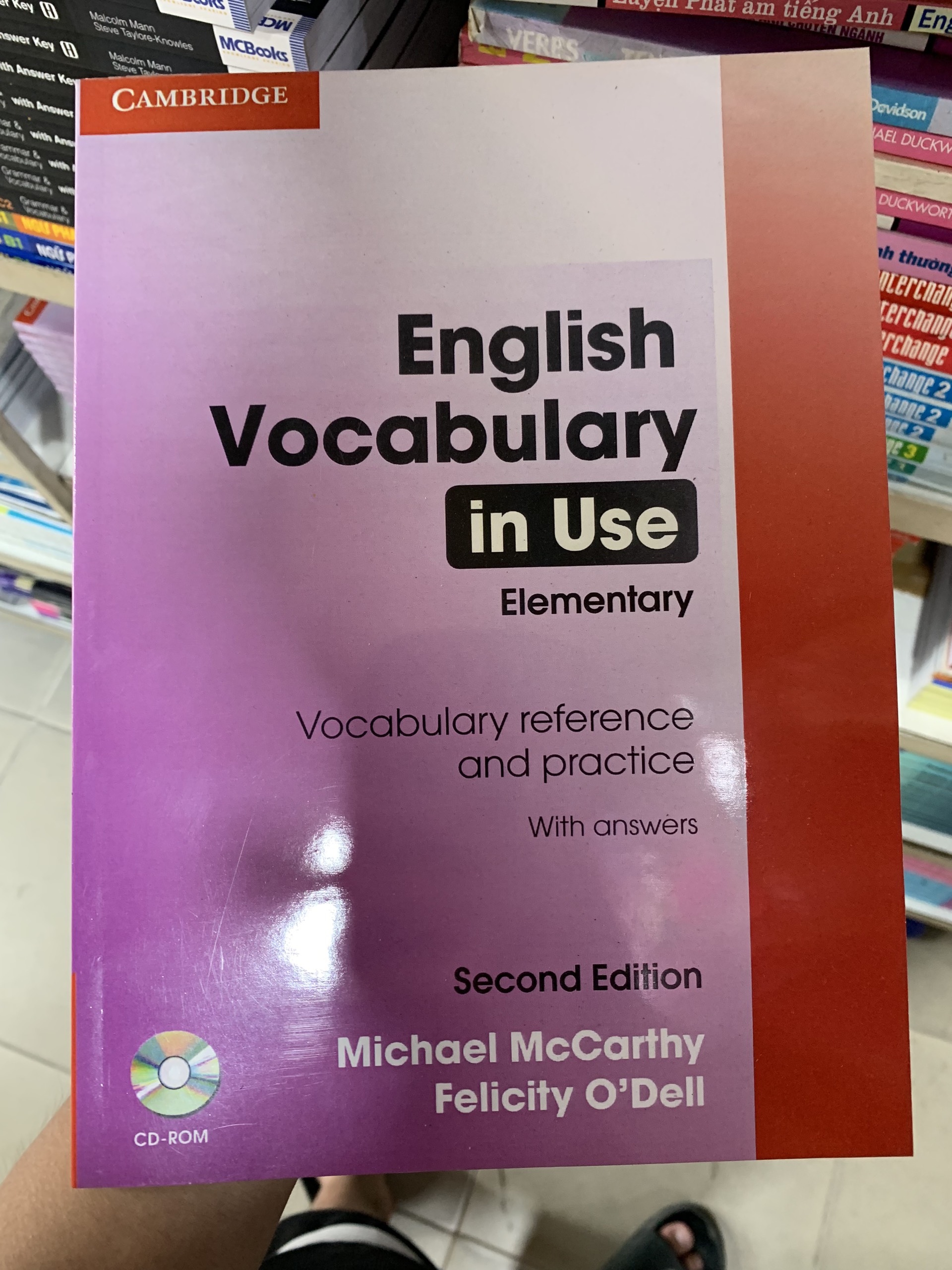 Sách - English Vocabulary in use - 2nd edition - Elementary