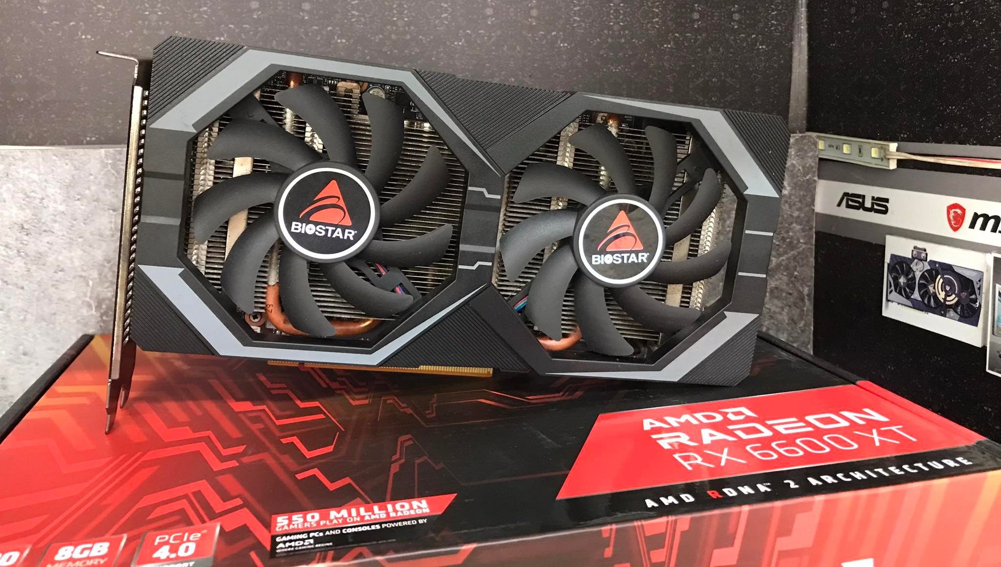 card hình Biostar 6600xt 8gb 2 fan