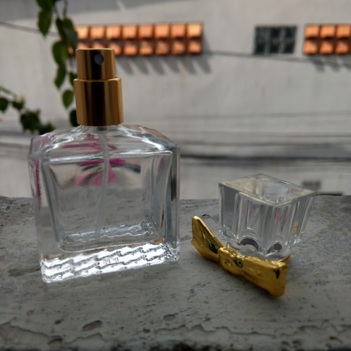 [HCM]Chai thùy tinh chiếc nước hoa 30ml - A036
