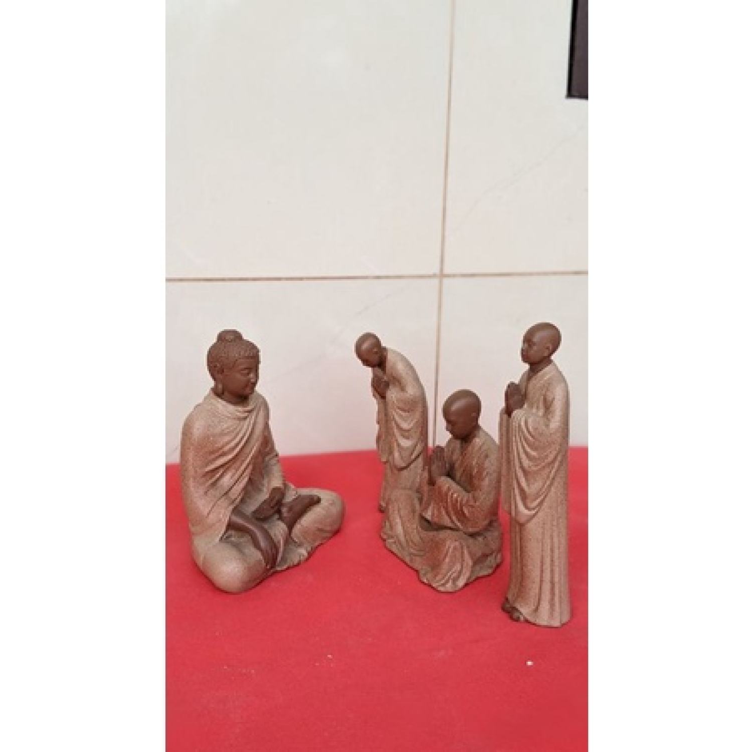 Tượng Đức Phật Bổn Sư Thích 18cm × 12cm.