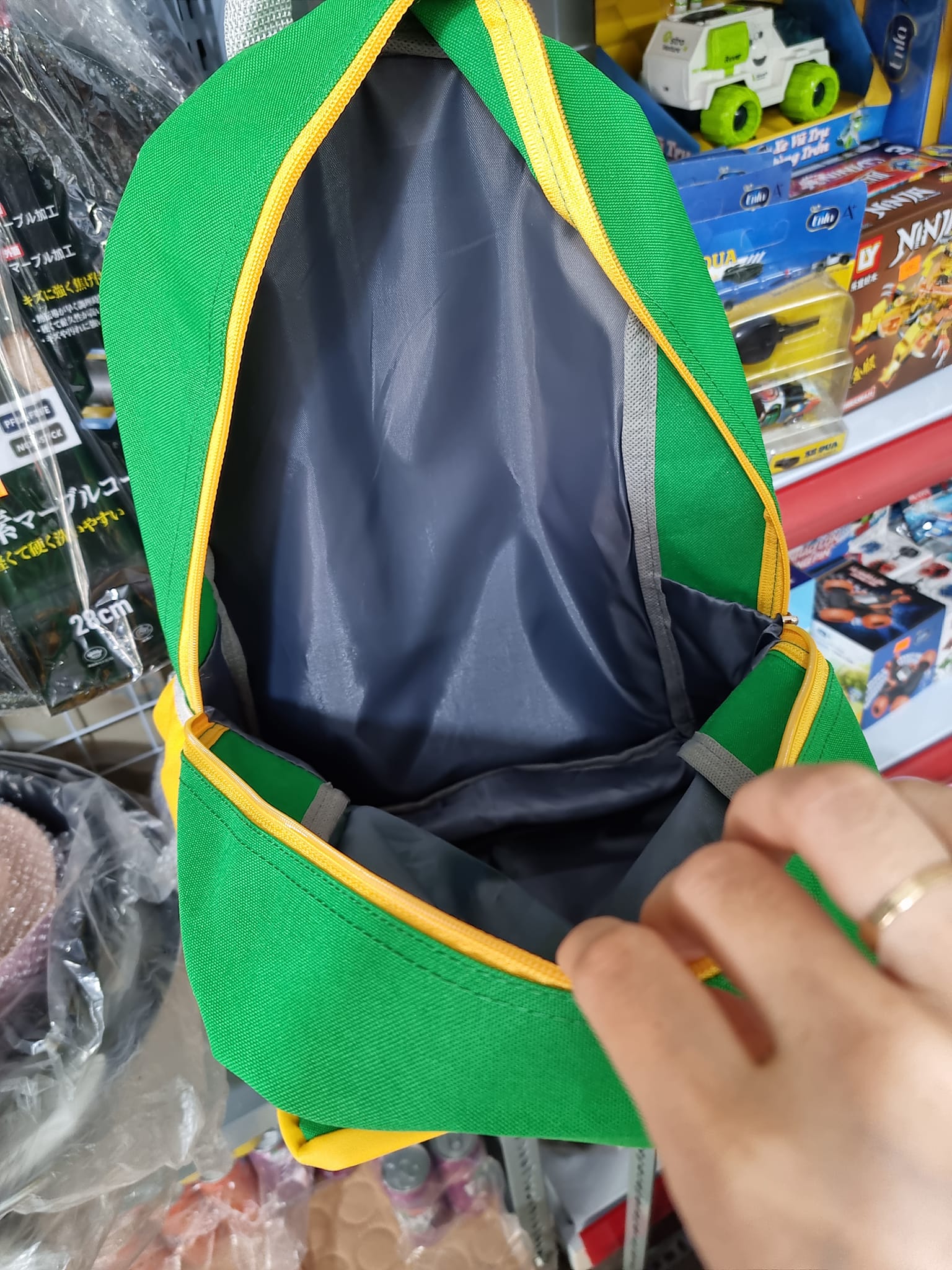 Balo trẻ em đi học của Milo kiểu phi hành gia