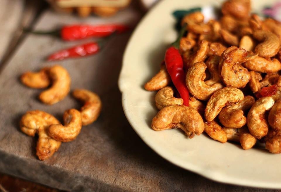 Điều rang bơ tỏi ớt loại 1 (500g)