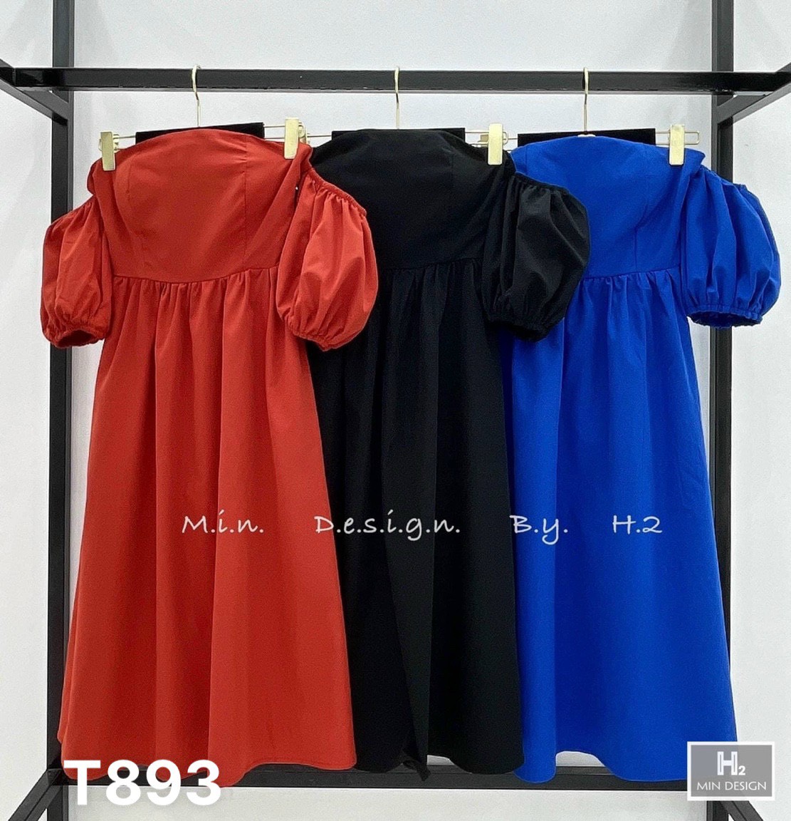 Đầm lụa trễ vai có mút ngực M15