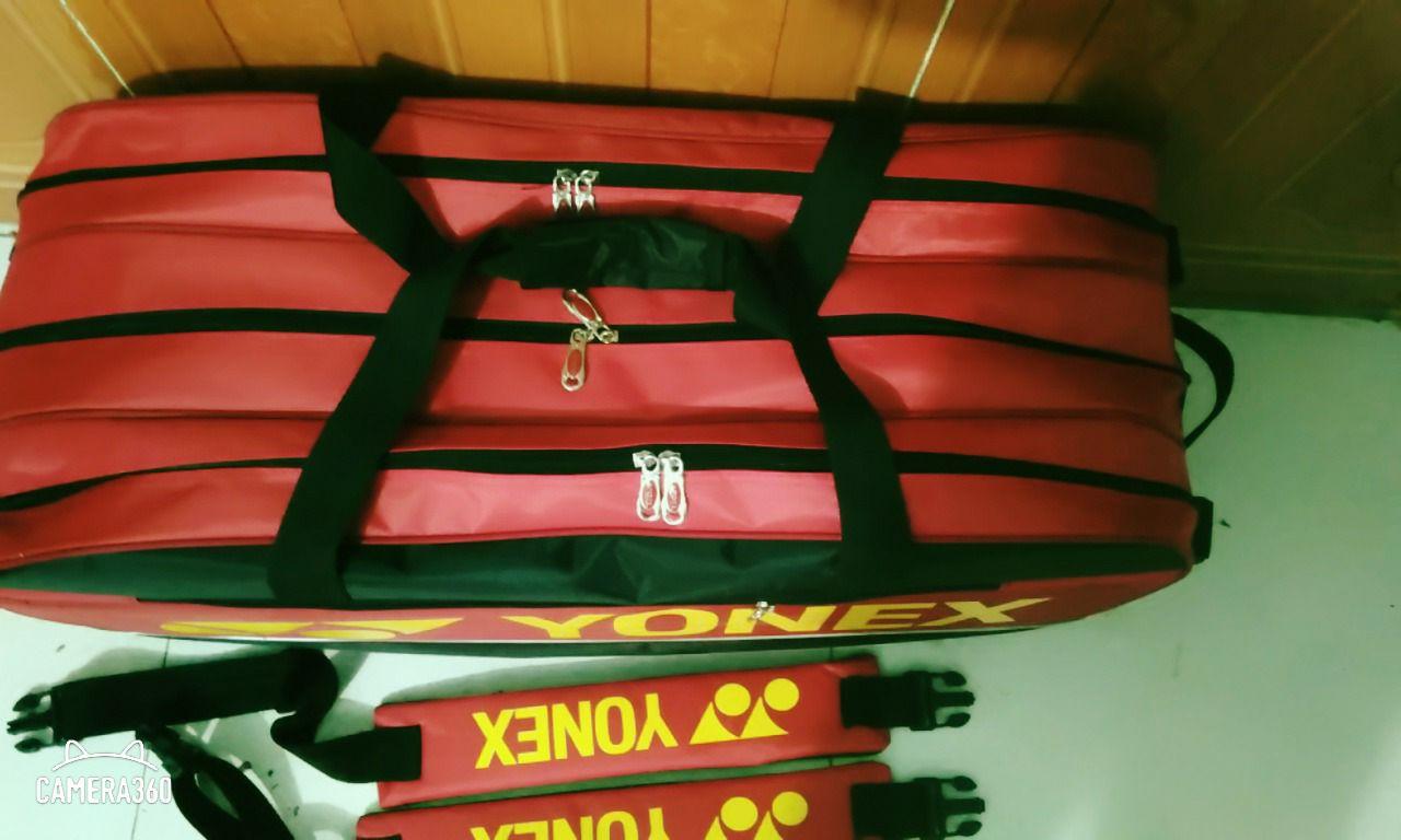 bao vợt cầu lông vuông 3 ngăn chính