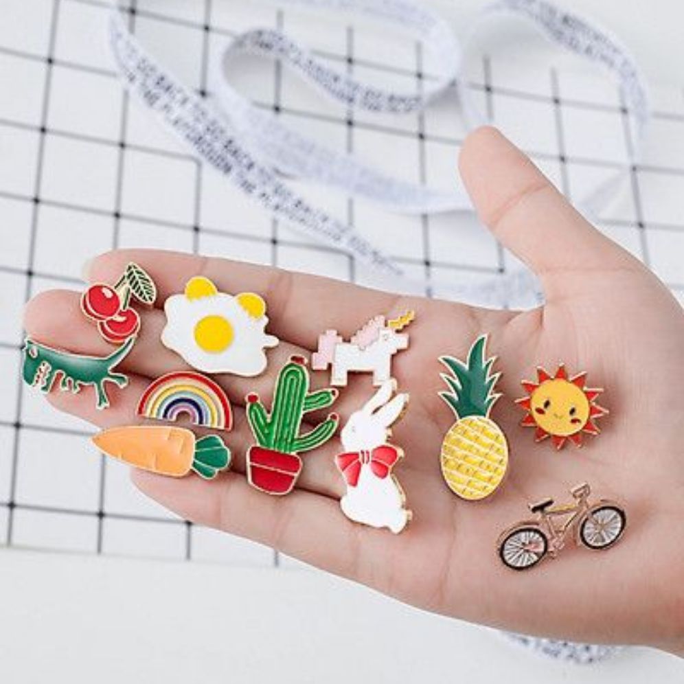 Combo 100 ghim cài áo, quần, trang ba lô, mũ khăn các loại