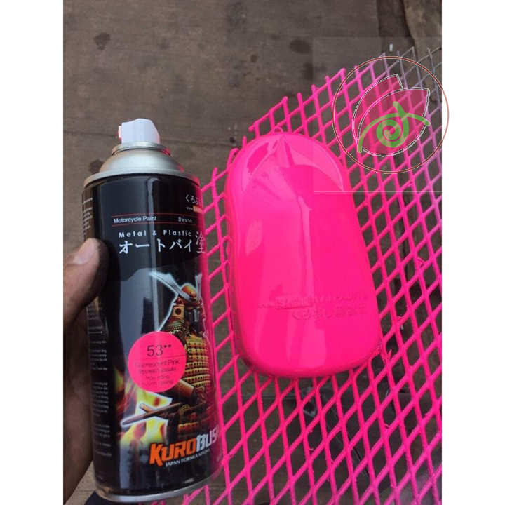 Chai sơn xịt sơn xe máy Samurai 53** màu hồng huỳnh quang , sơn xịt phản quang màu hồng