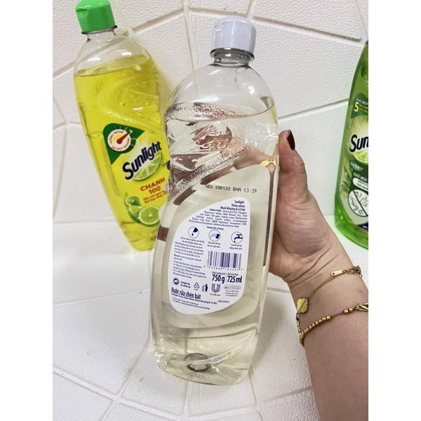 Nước Rửa Chén Sunlight Extra 750g