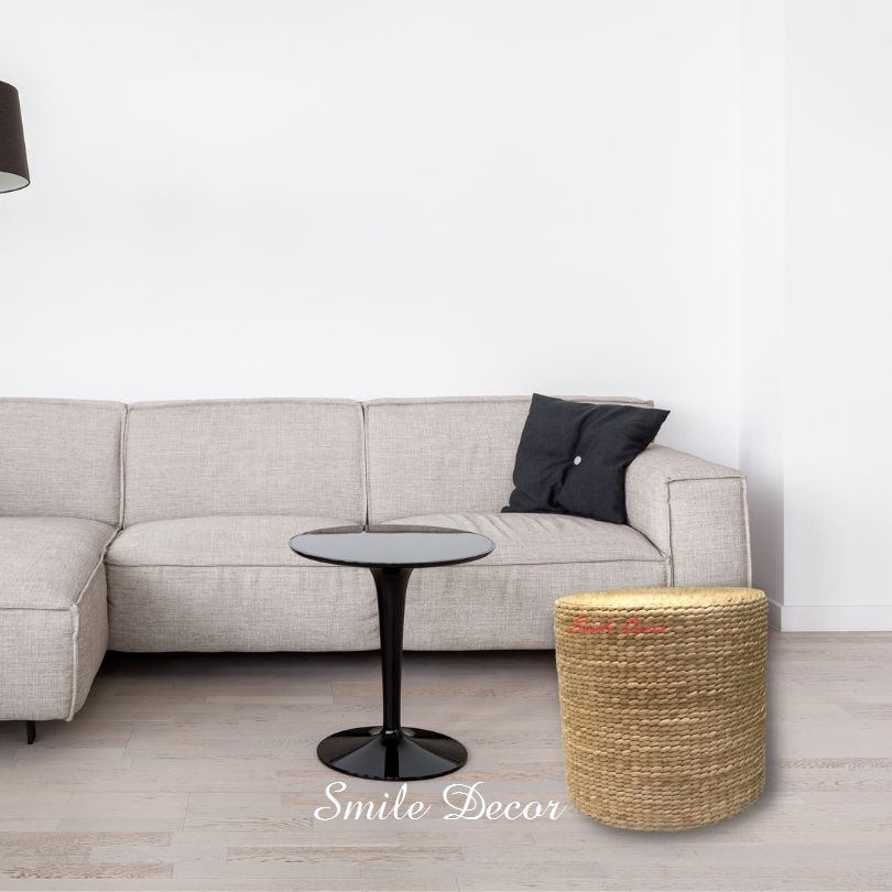 Round water hyacinth stool